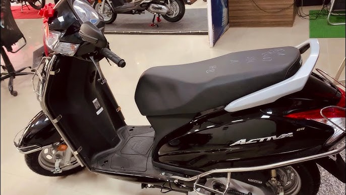 Honda Activa 6G, Activa 6G EMI, Activa 6G mileage, 65 KMPL scooter, best scooter in India, budget scooter India, Honda scooter 2025, Activa 6G review, luxury looking scooter, affordable EMI scooter, fuel efficient scooter, Honda Activa features, Activa 6G price, Activa 6G design, stylish scooters India